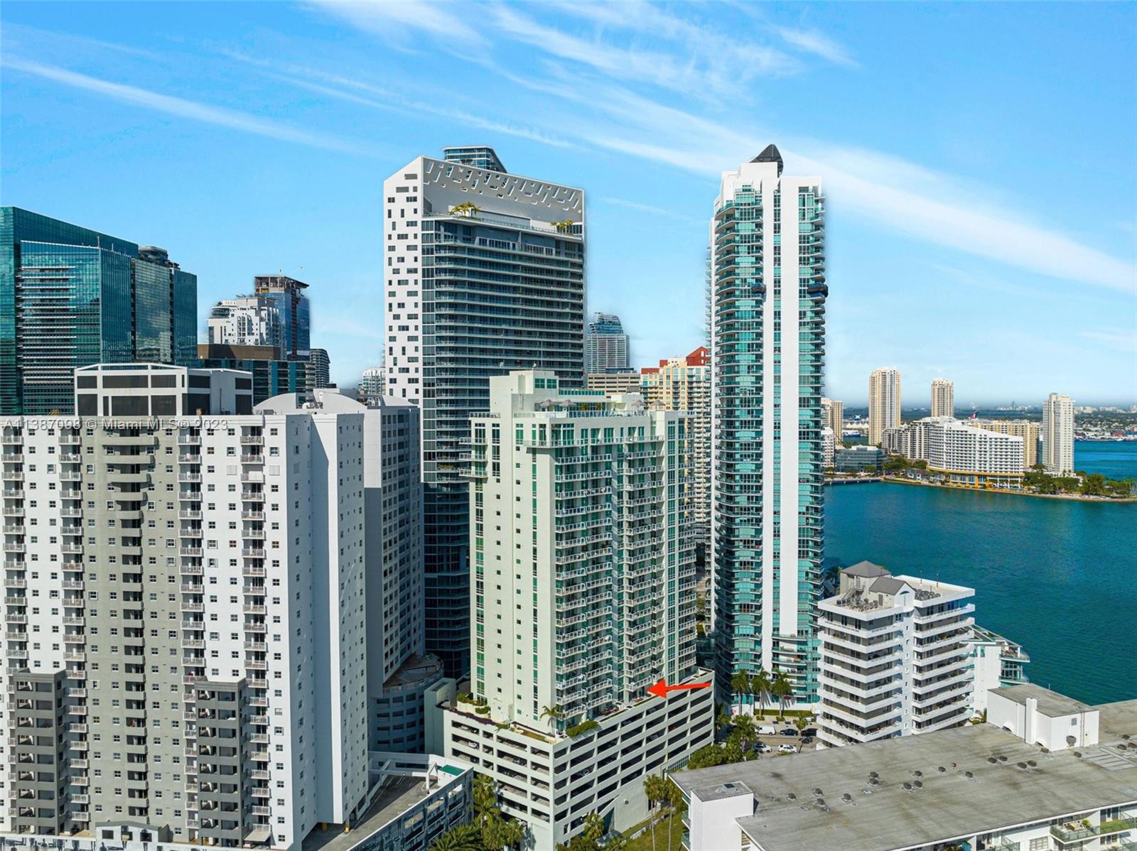 218 SE 14th St #803 Miami, FL 33131