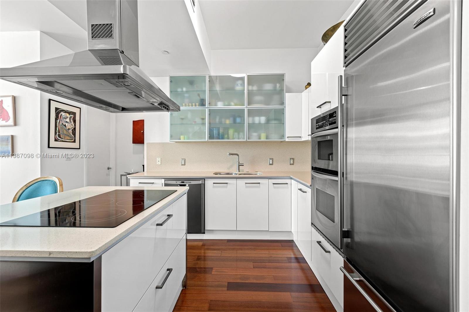 218 SE 14th St #803 Miami, FL 33131