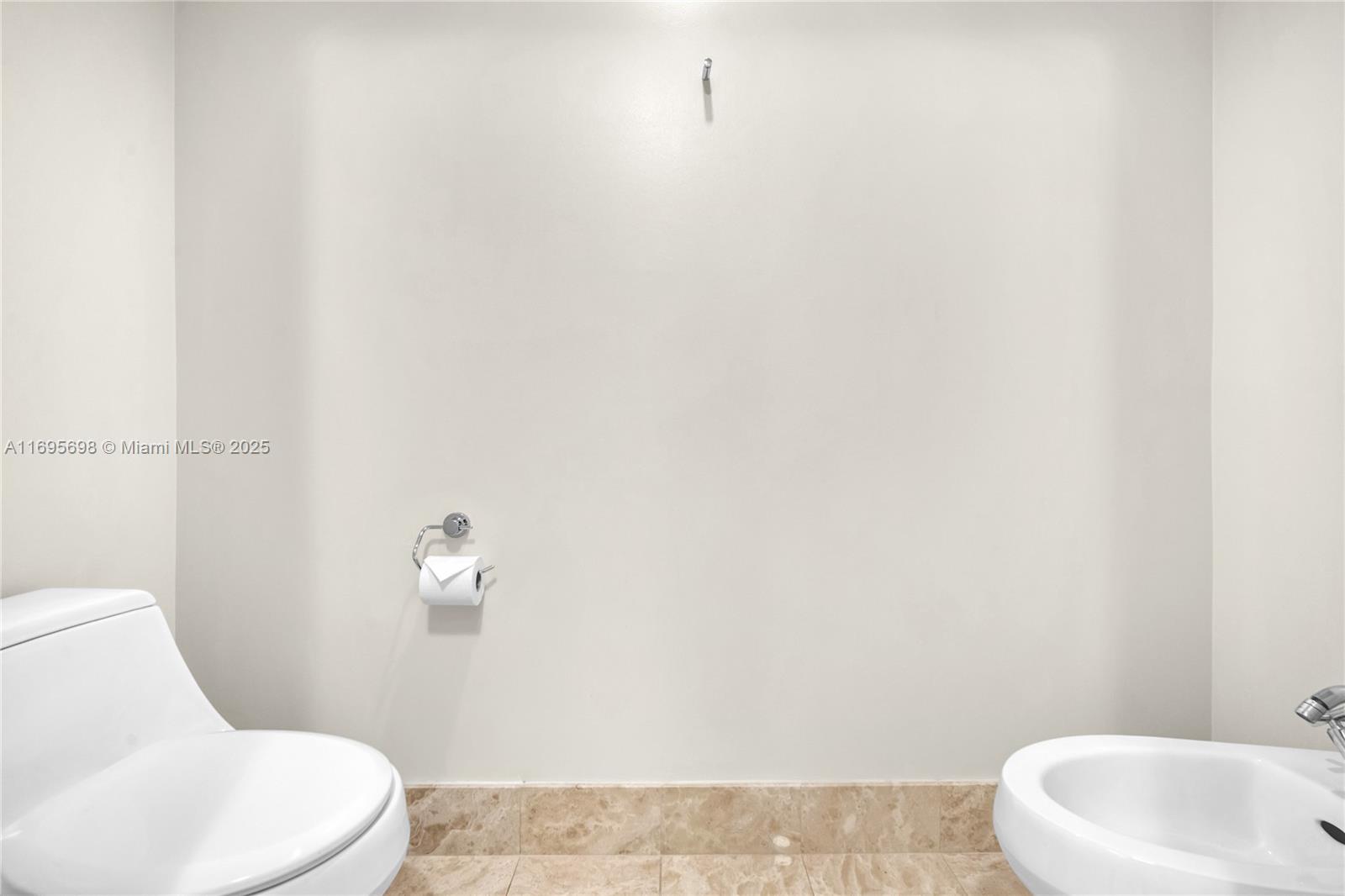 1435 Brickell Ave #3012 Miami, FL 33131