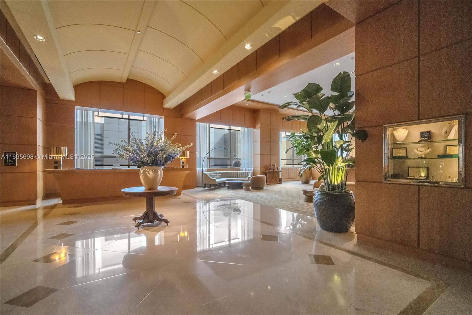 1435 Brickell Ave #3012 Miami, FL 33131