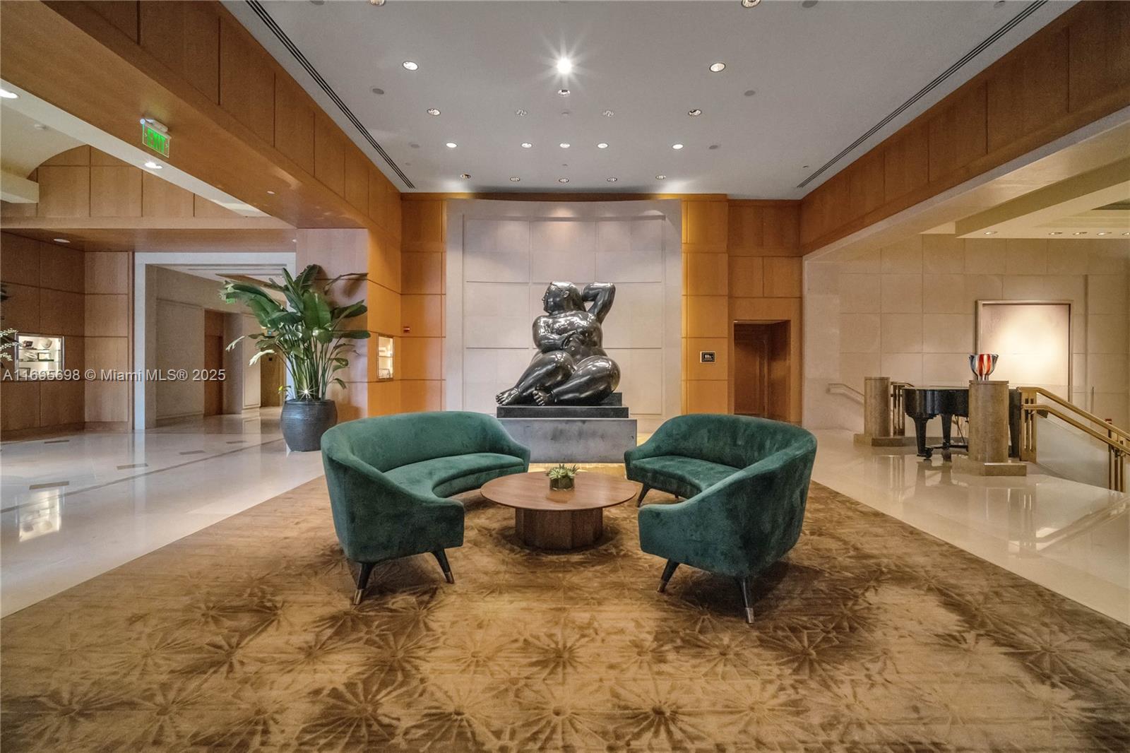 1435 Brickell Ave #3012 Miami, FL 33131