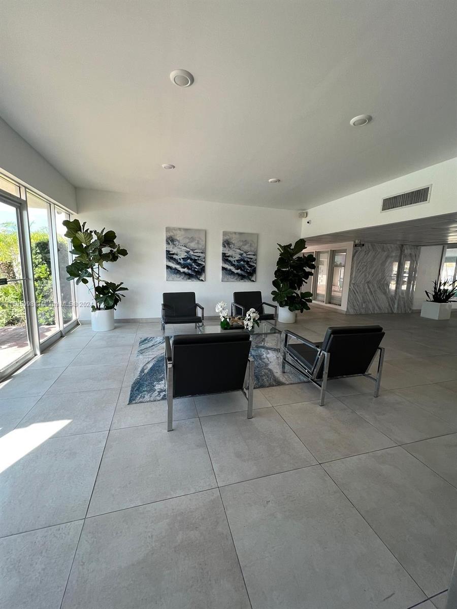 image Ocean View Towers14