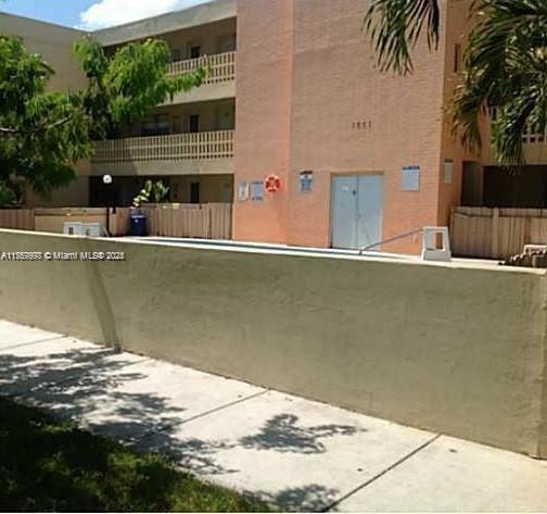 Undisclosed Address North Miami Beach, FL 33162