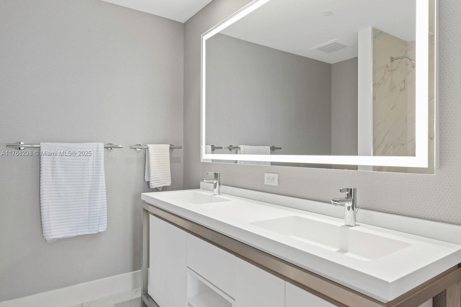 image One Metropica23