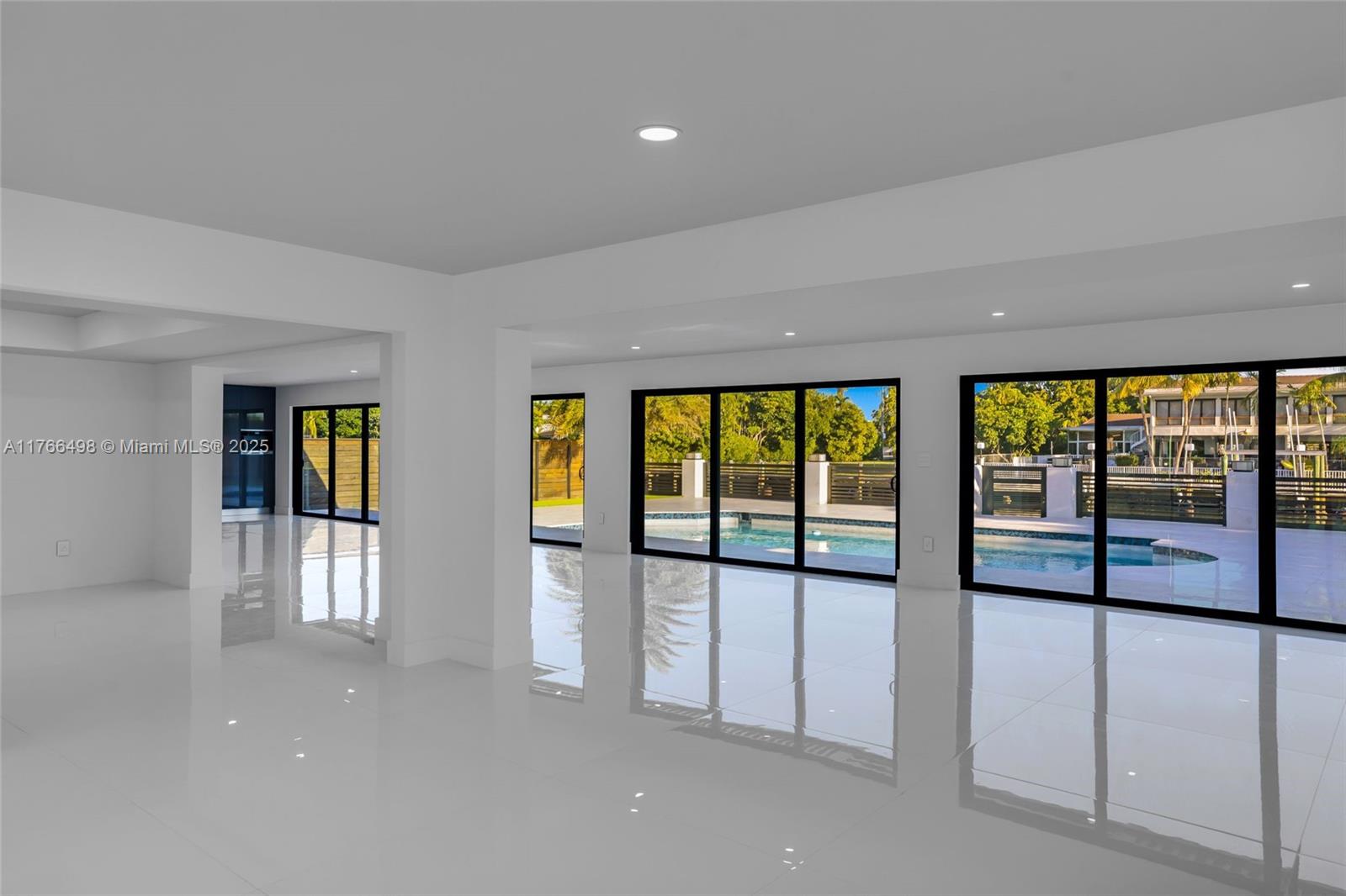 406 Holiday Dr Hallandale Beach, FL 33009 406 Holiday Dr Hallandale Beach, FL 33009