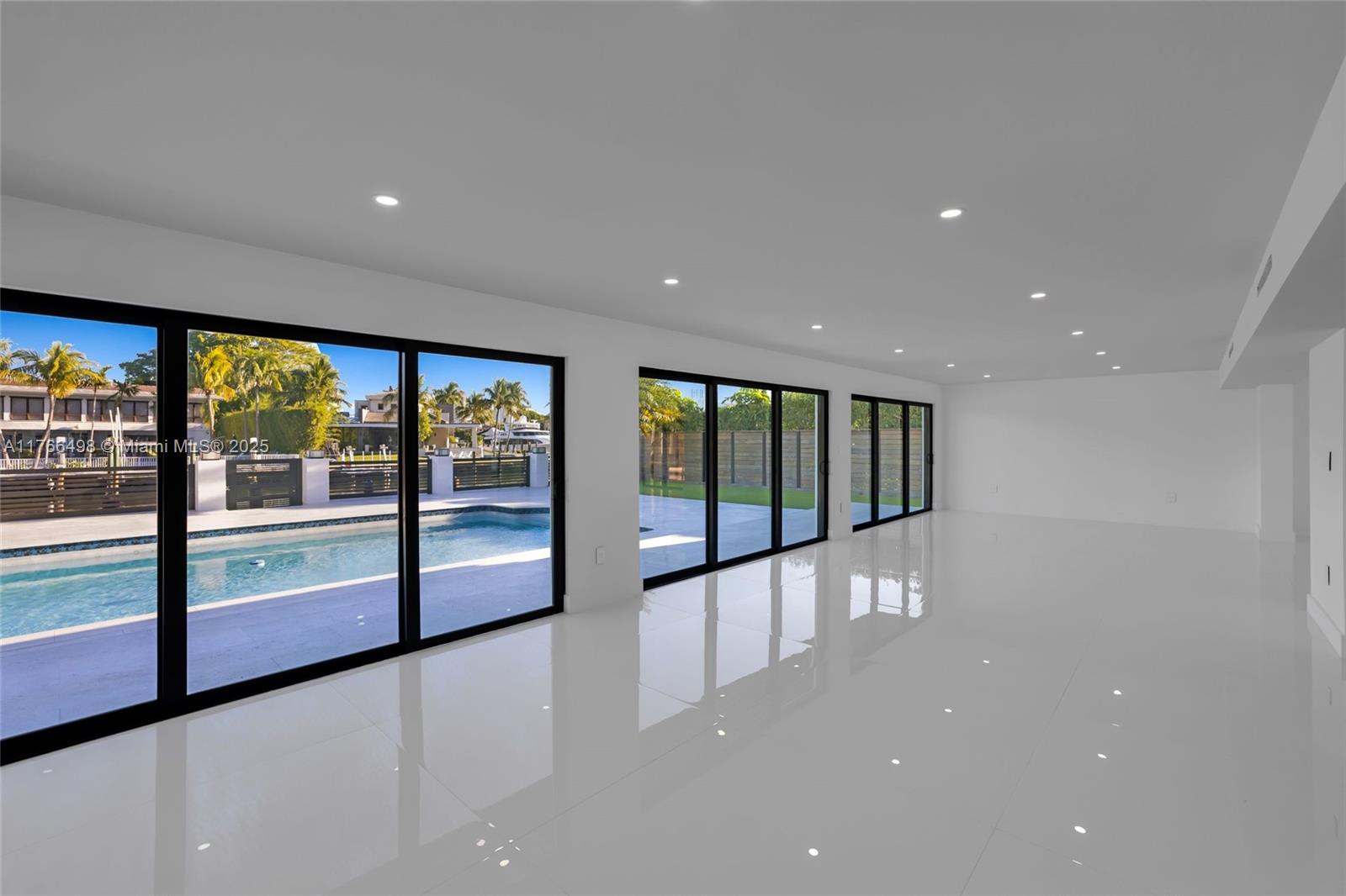 406 Holiday Dr Hallandale Beach, FL 33009 406 Holiday Dr Hallandale Beach, FL 33009