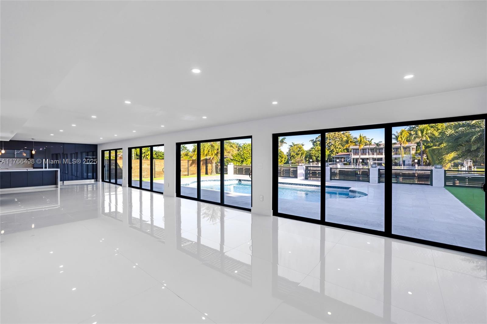 406 Holiday Dr Hallandale Beach, FL 33009 406 Holiday Dr Hallandale Beach, FL 33009