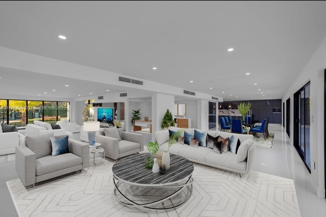 406 Holiday Dr Hallandale Beach, FL 33009 406 Holiday Dr Hallandale Beach, FL 33009