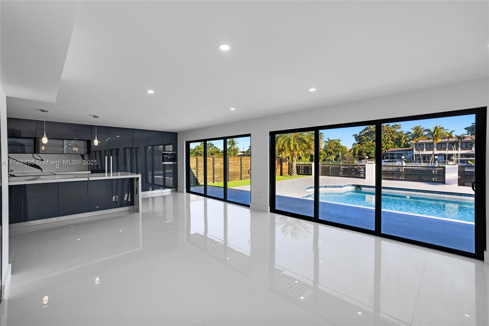 406 Holiday Dr Hallandale Beach, FL 33009 406 Holiday Dr Hallandale Beach, FL 33009