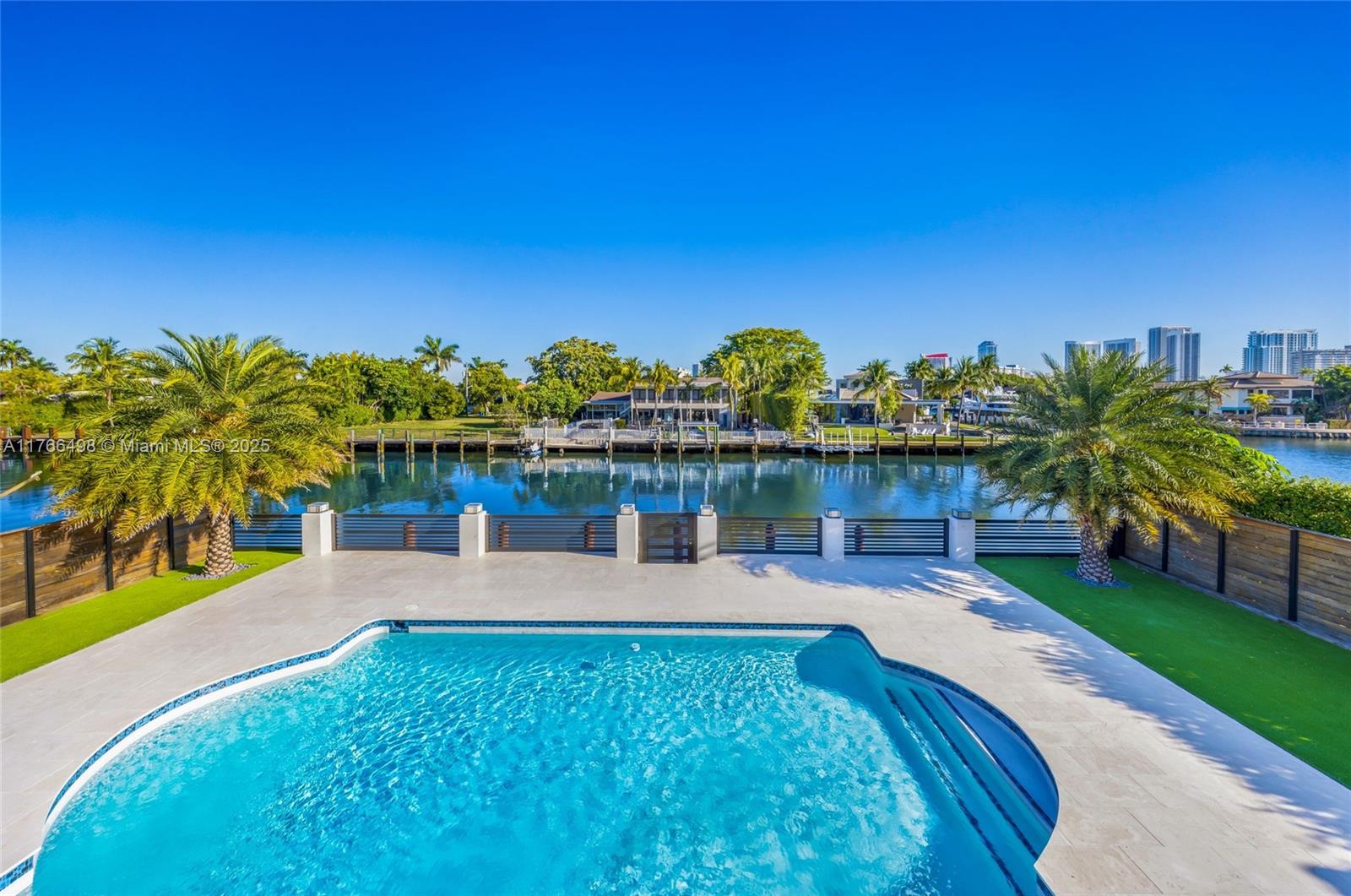 406 Holiday Dr Hallandale Beach, FL 33009 406 Holiday Dr Hallandale Beach, FL 33009