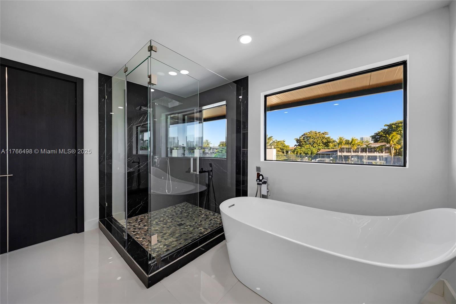 406 Holiday Dr Hallandale Beach, FL 33009 406 Holiday Dr Hallandale Beach, FL 33009