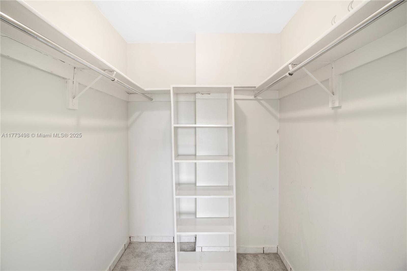 image EL CID CONDO12