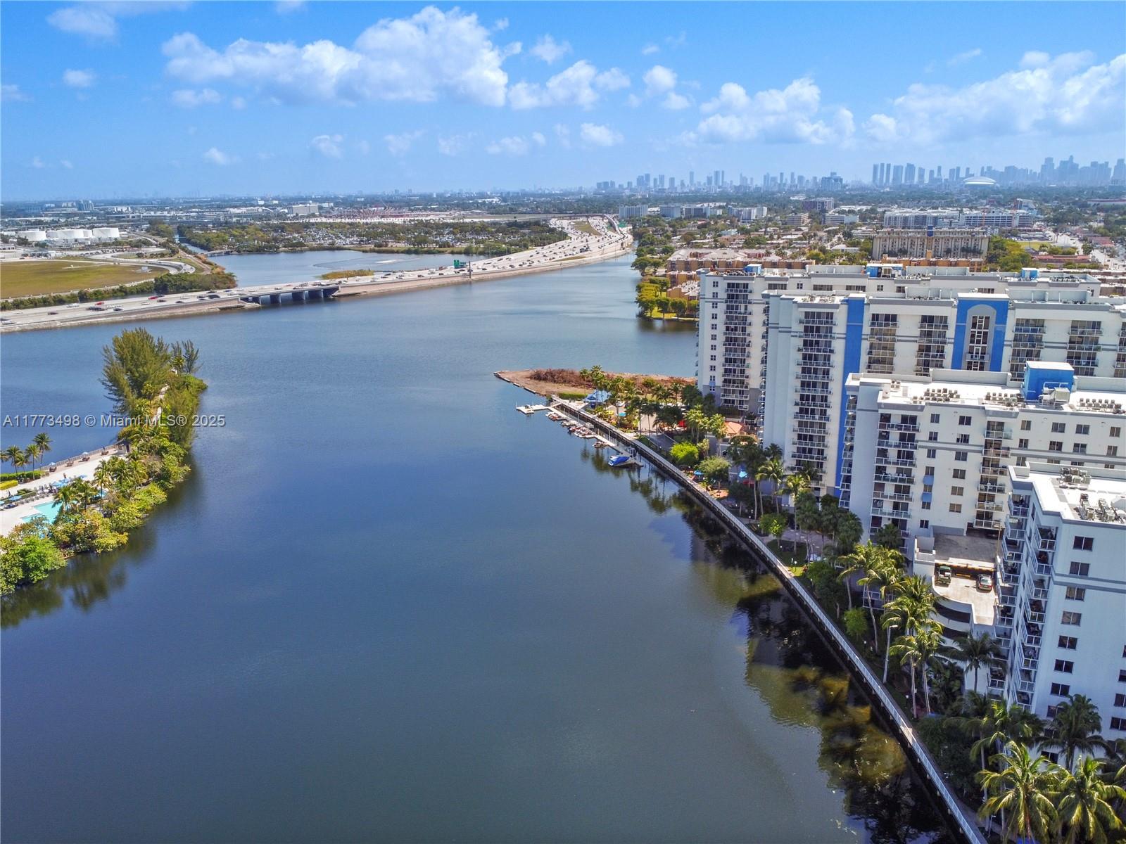 image EL CID CONDO23