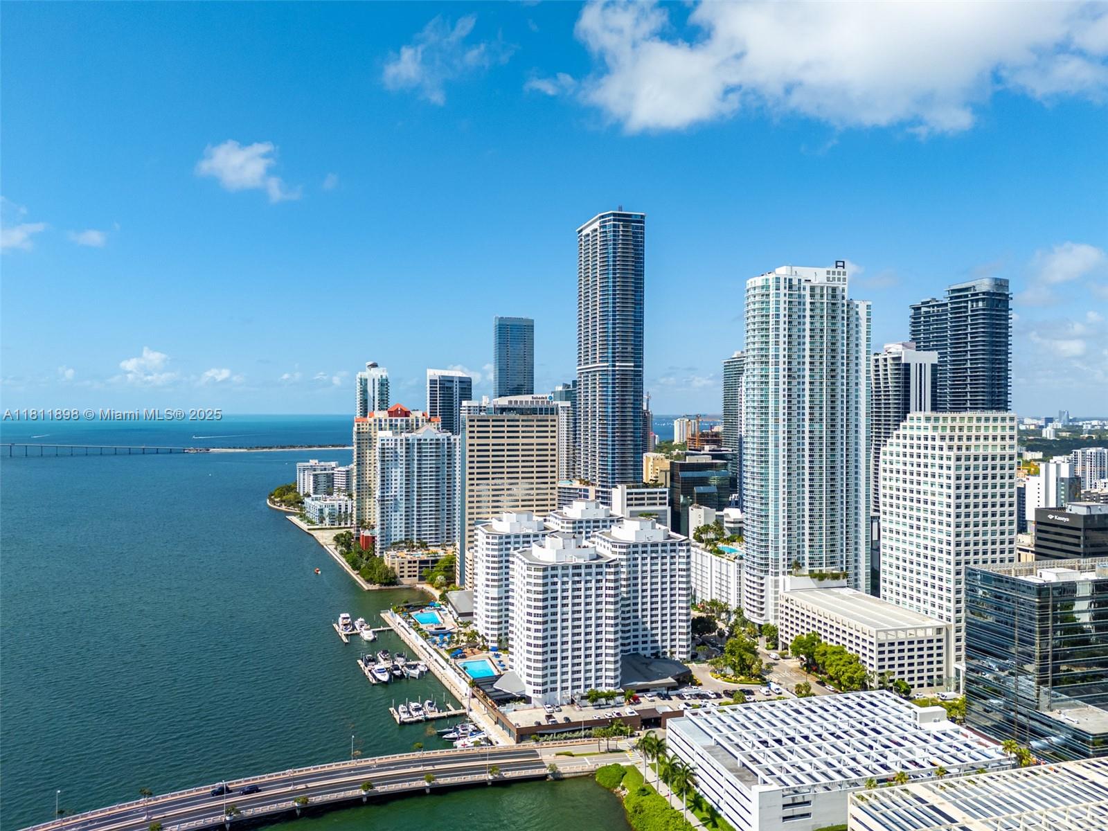image The Plaza 851 Brickell32