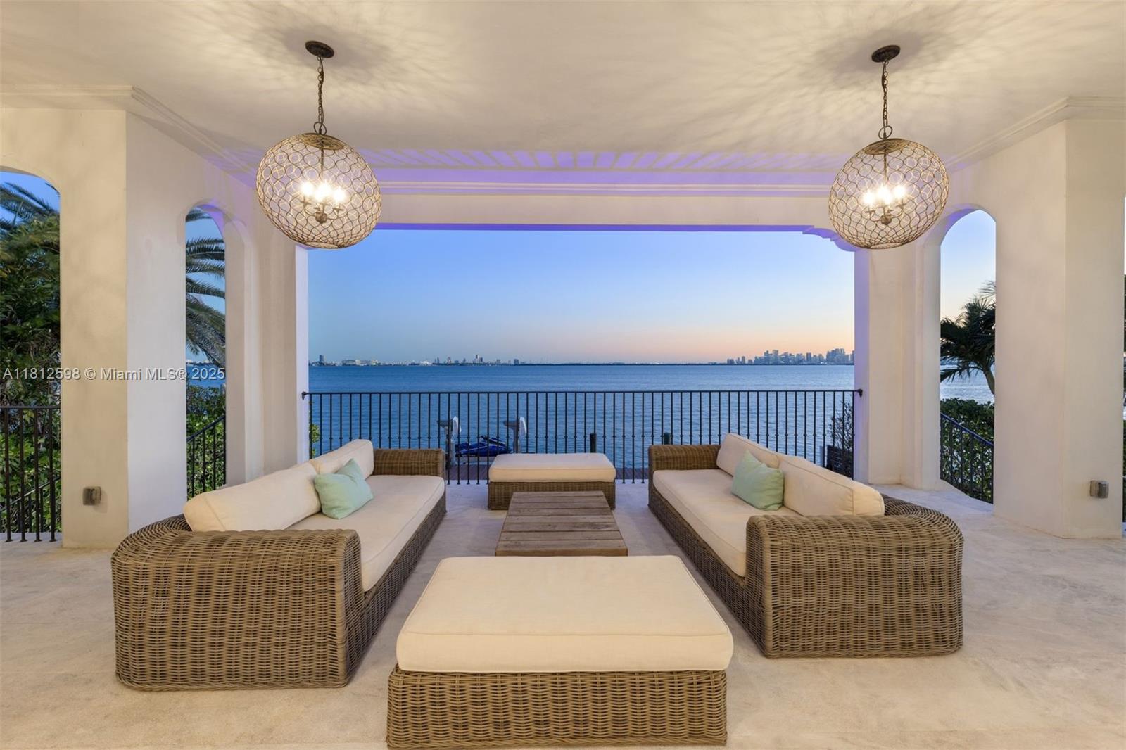 1460 S Treasure Dr North Bay Village, FL 33141