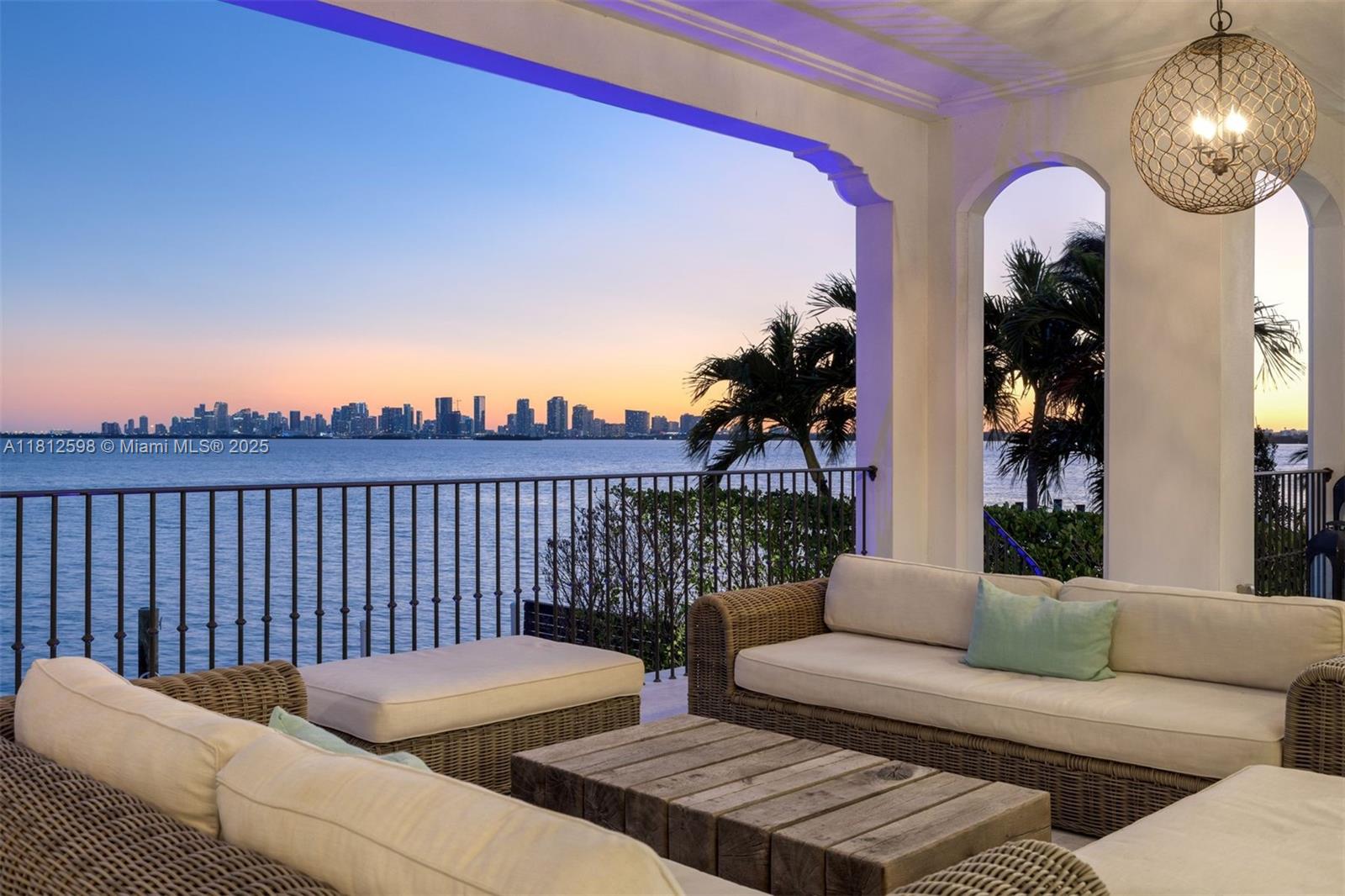 1460 S Treasure Dr North Bay Village, FL 33141