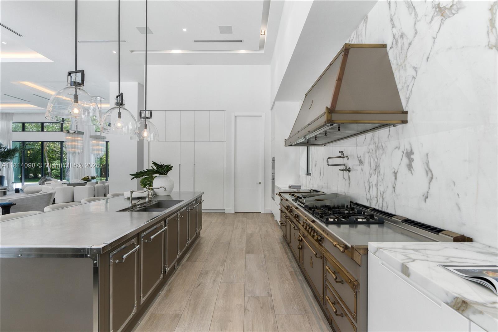 9505 SW 63rd Ct Pinecrest, FL 33156