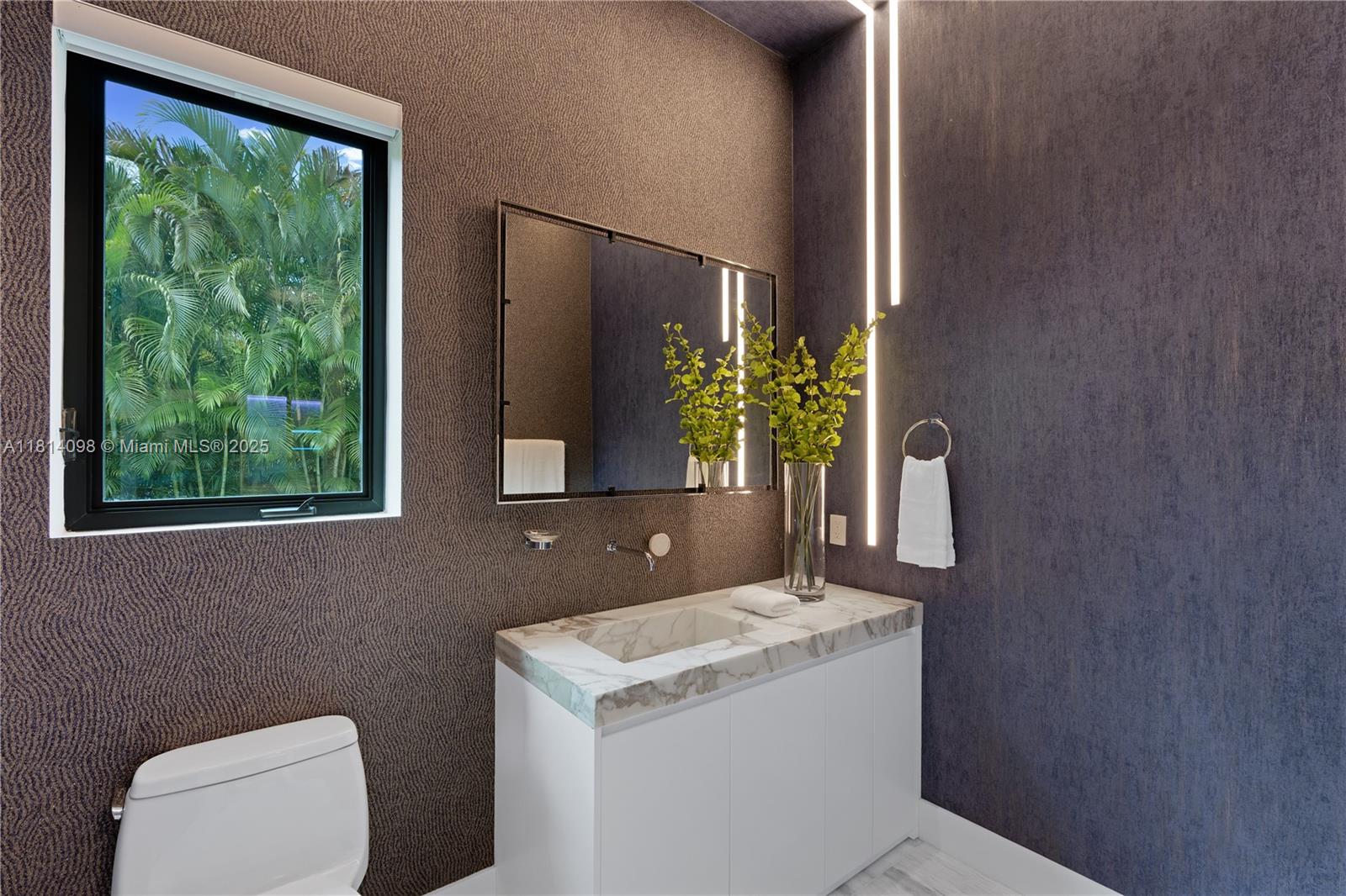 9505 SW 63rd Ct Pinecrest, FL 33156