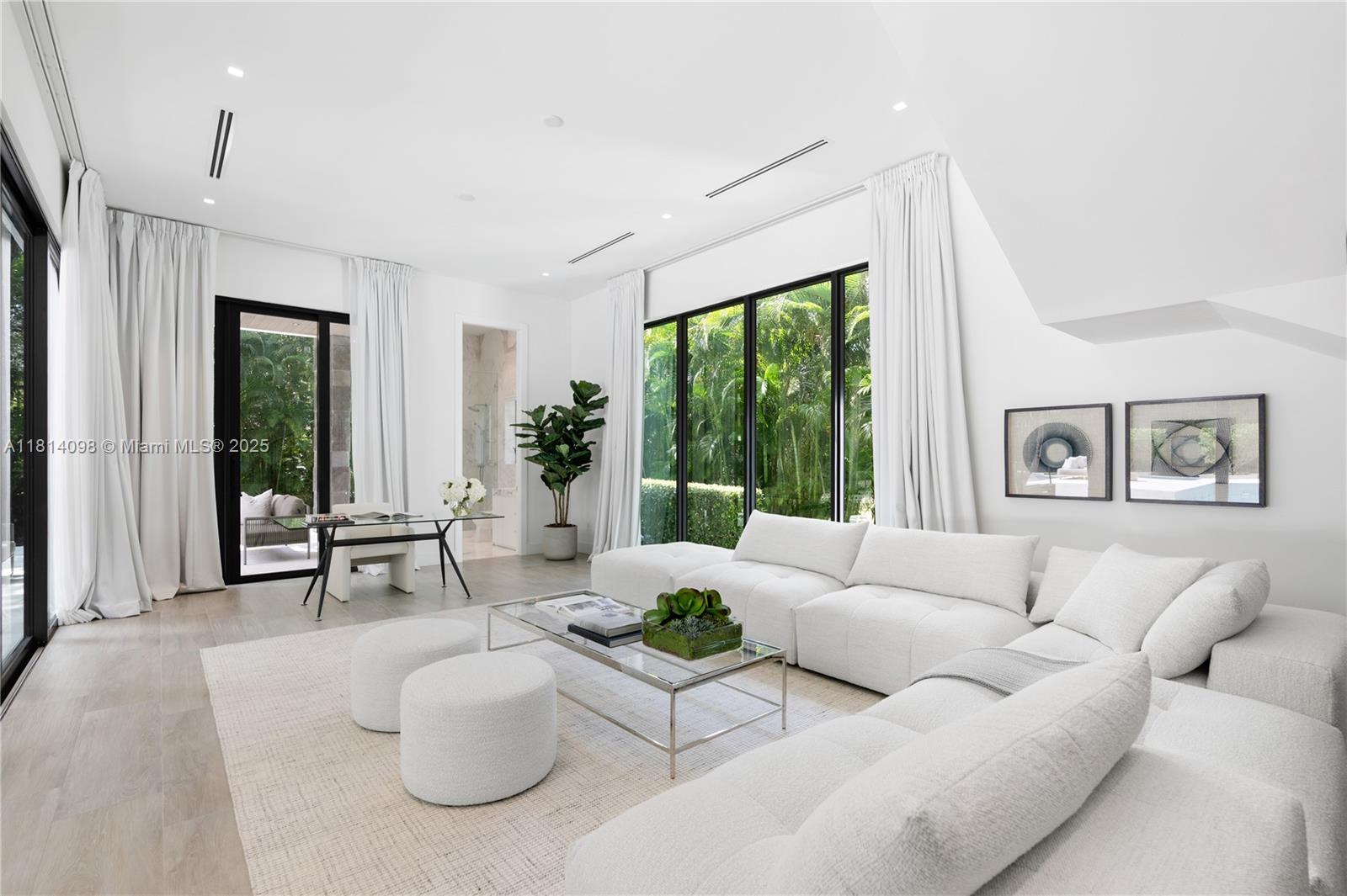 9505 SW 63rd Ct Pinecrest, FL 33156