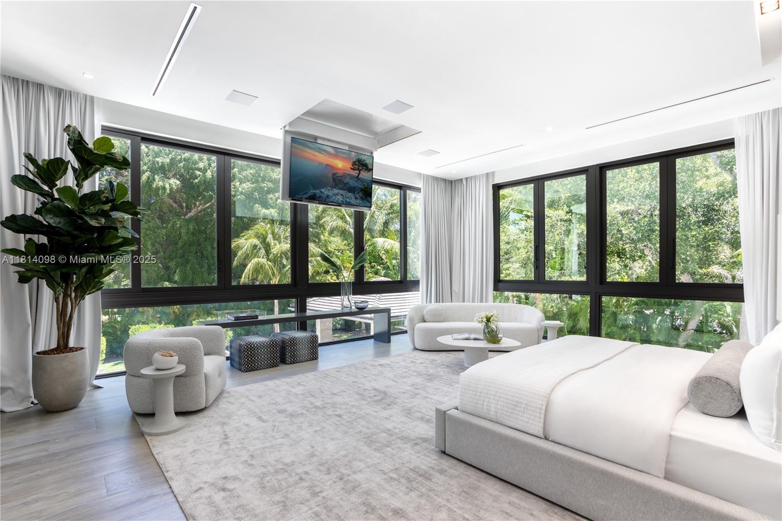 9505 SW 63rd Ct Pinecrest, FL 33156