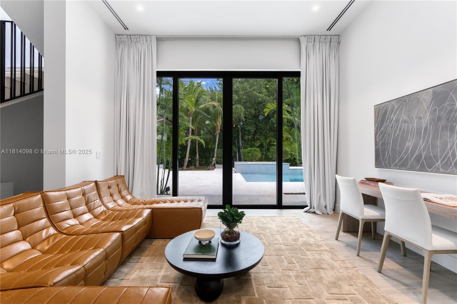 9505 SW 63rd Ct Pinecrest, FL 33156