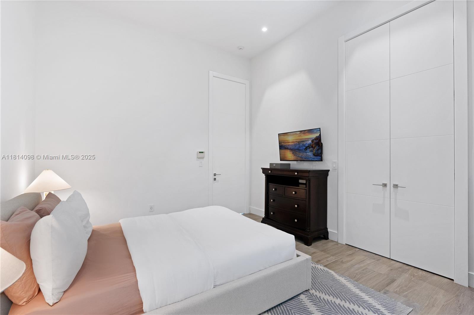 9505 SW 63rd Ct Pinecrest, FL 33156