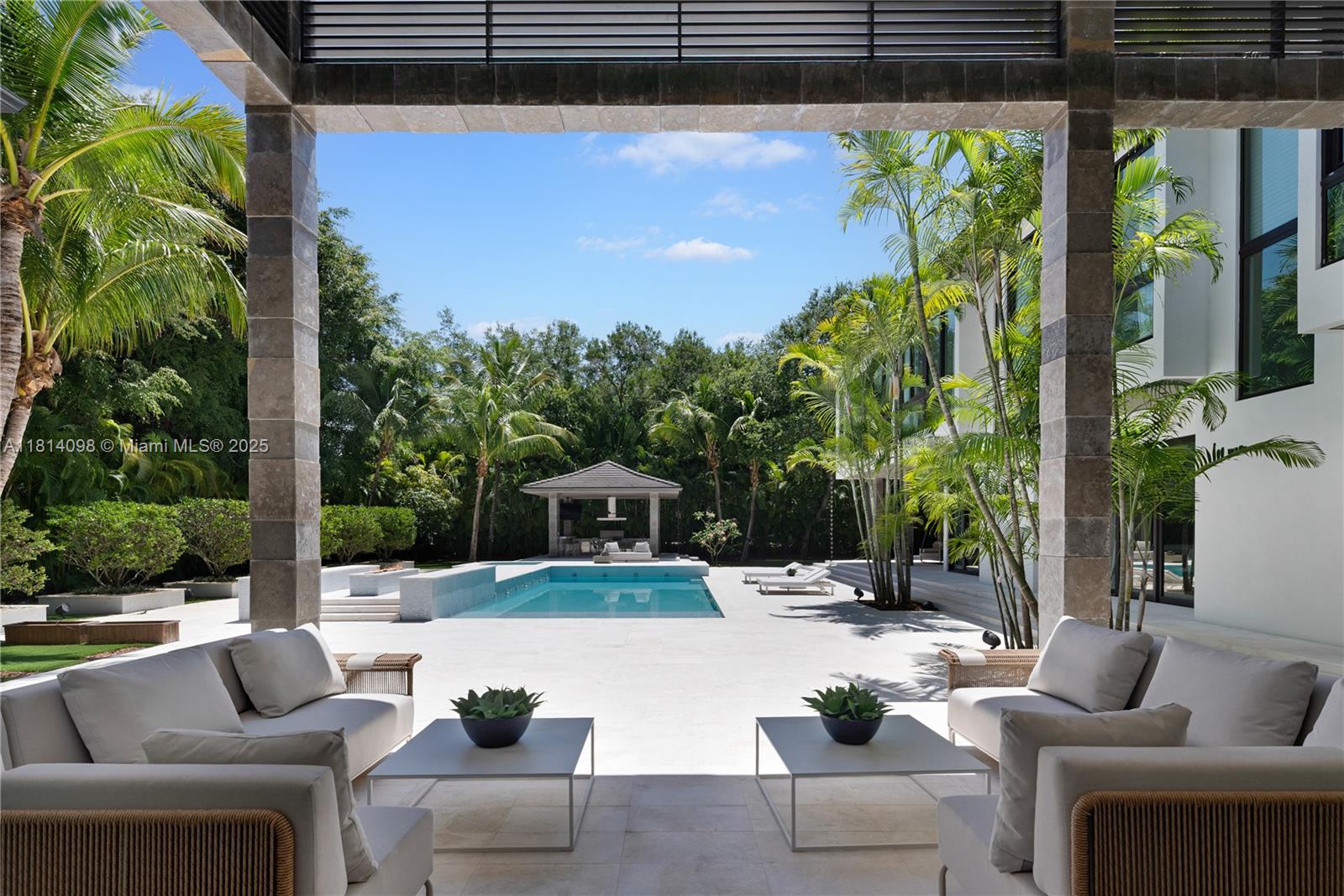 9505 SW 63rd Ct Pinecrest, FL 33156