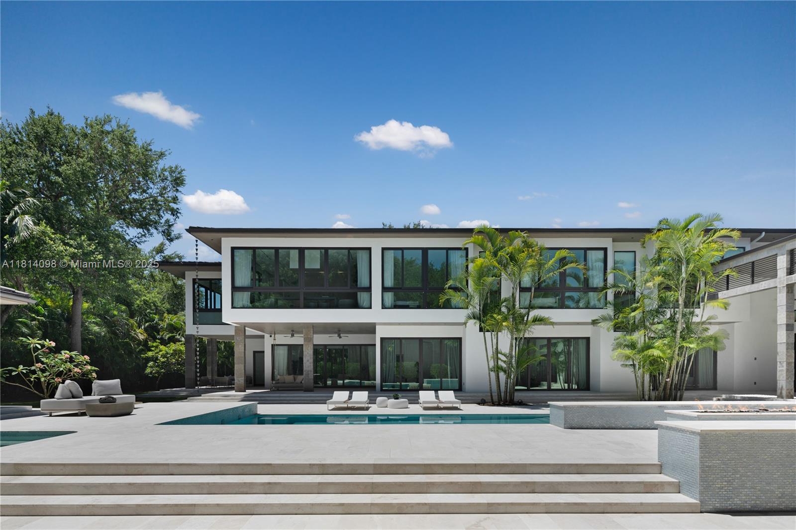 9505 SW 63rd Ct Pinecrest, FL 33156