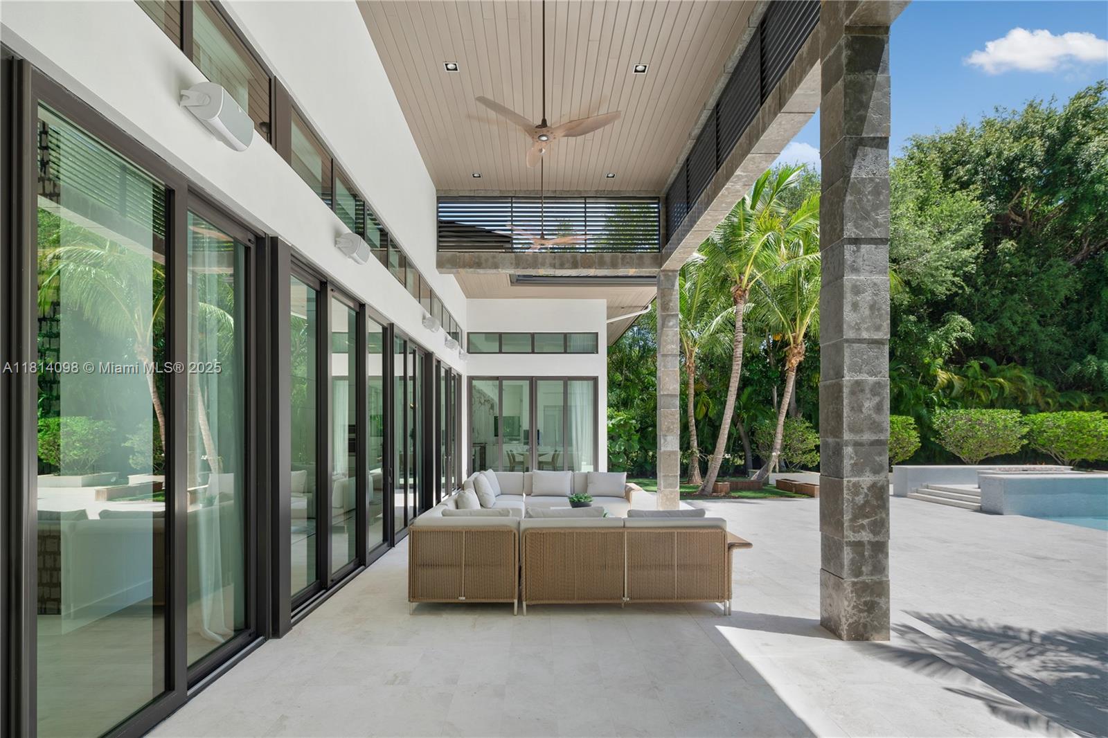 9505 SW 63rd Ct Pinecrest, FL 33156