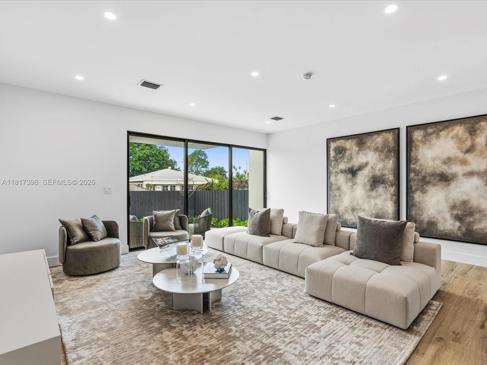 2732 SW 31st Ave Miami, FL 33133