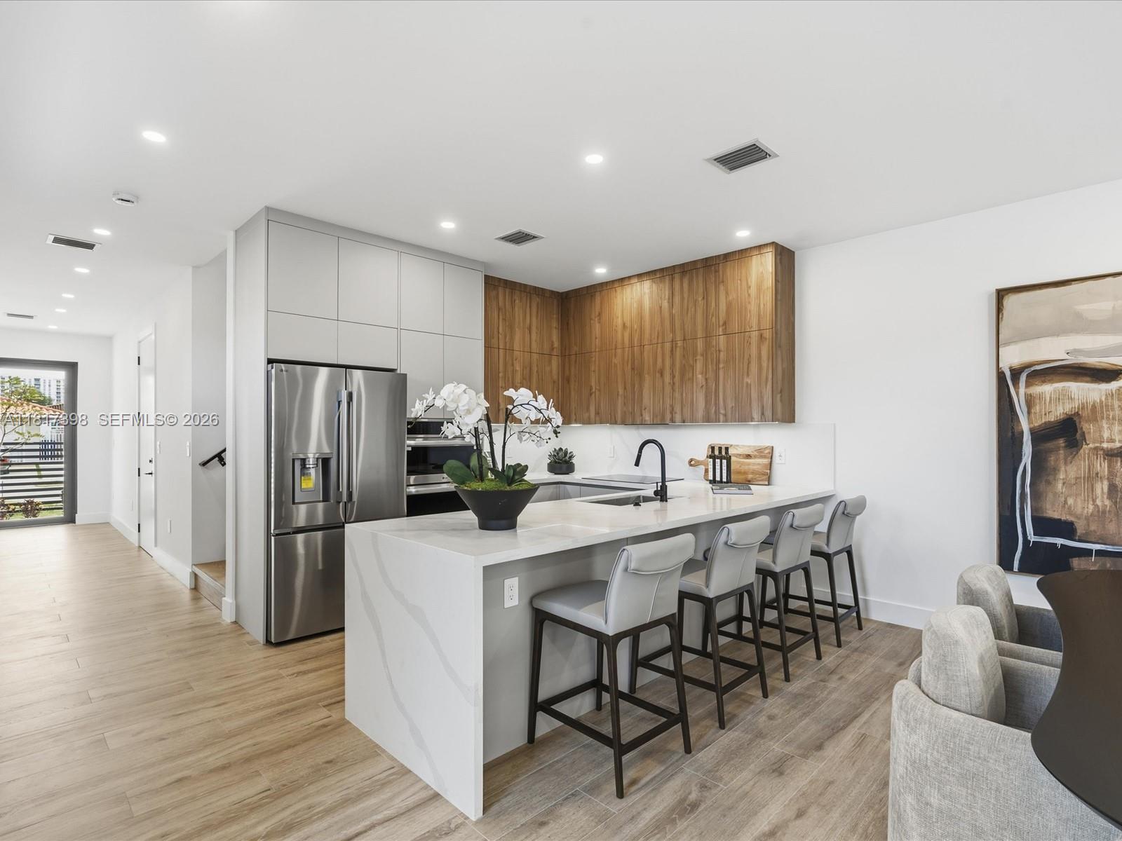 2732 SW 31st Ave Miami, FL 33133