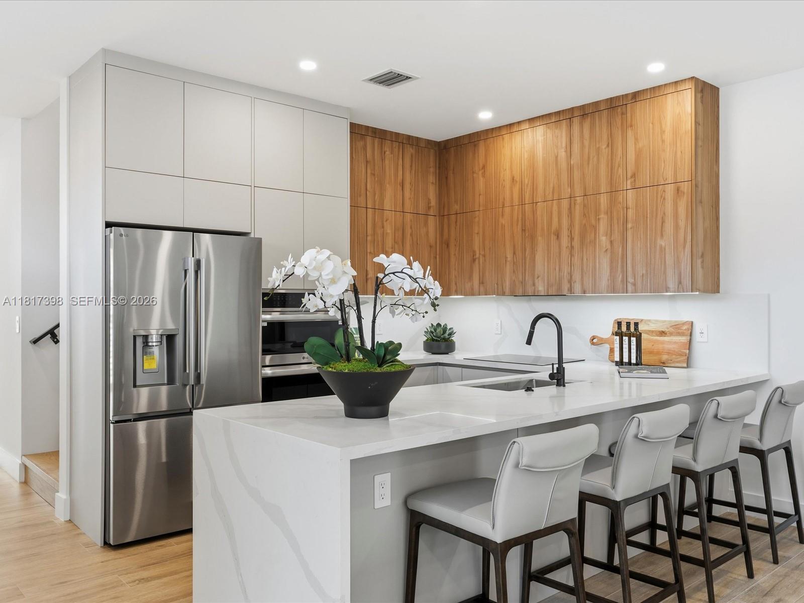 2732 SW 31st Ave Miami, FL 33133