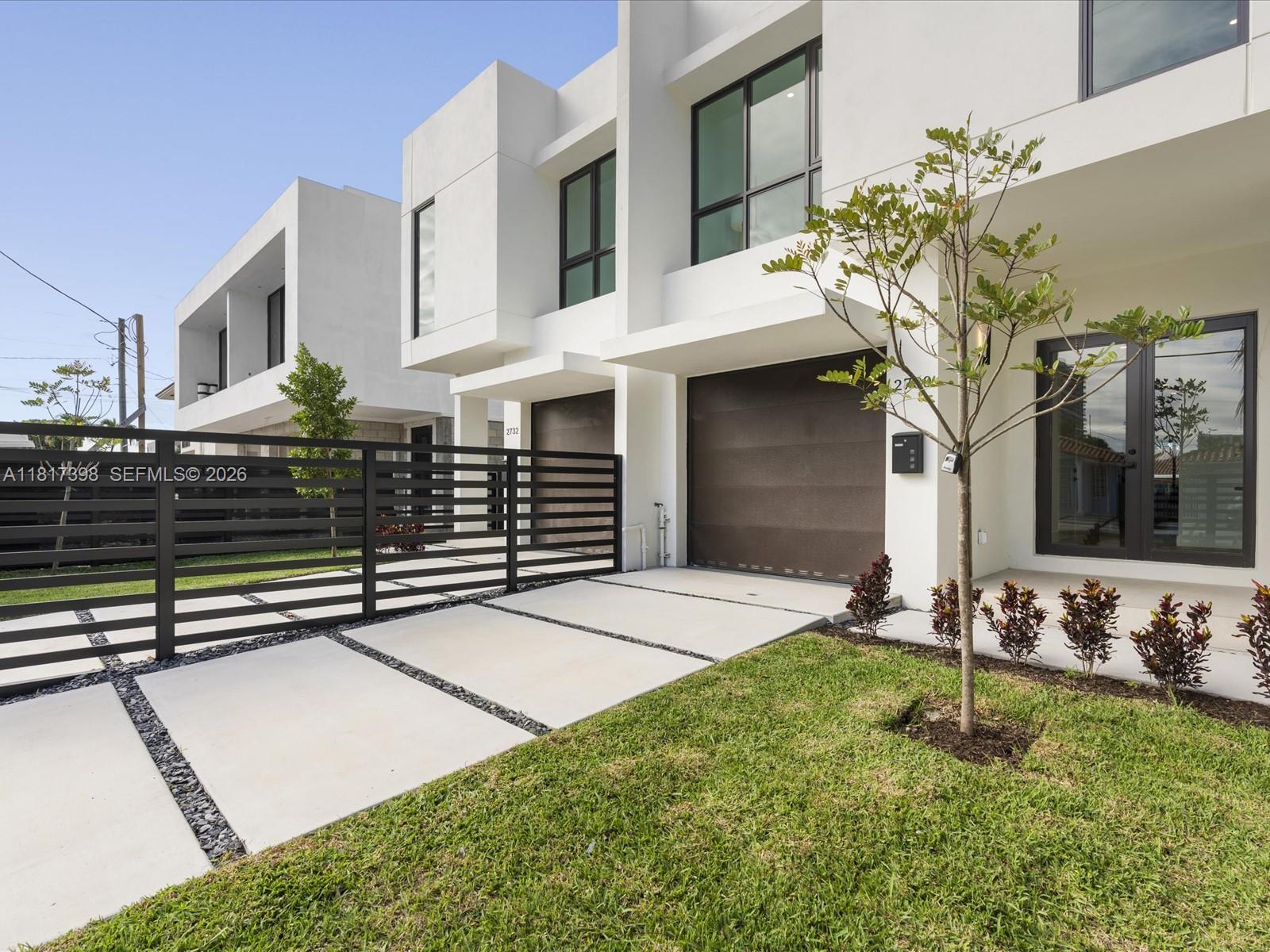 2732 SW 31st Ave Miami, FL 33133