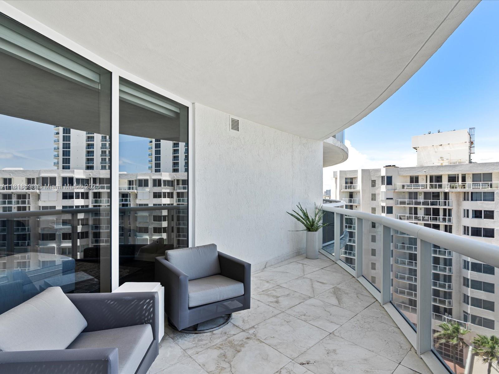 image Ocean Four Condo13