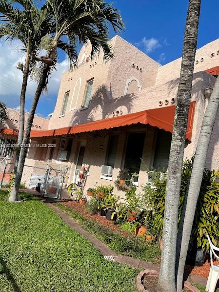 829 SW 19th Ave Miami, FL 33135