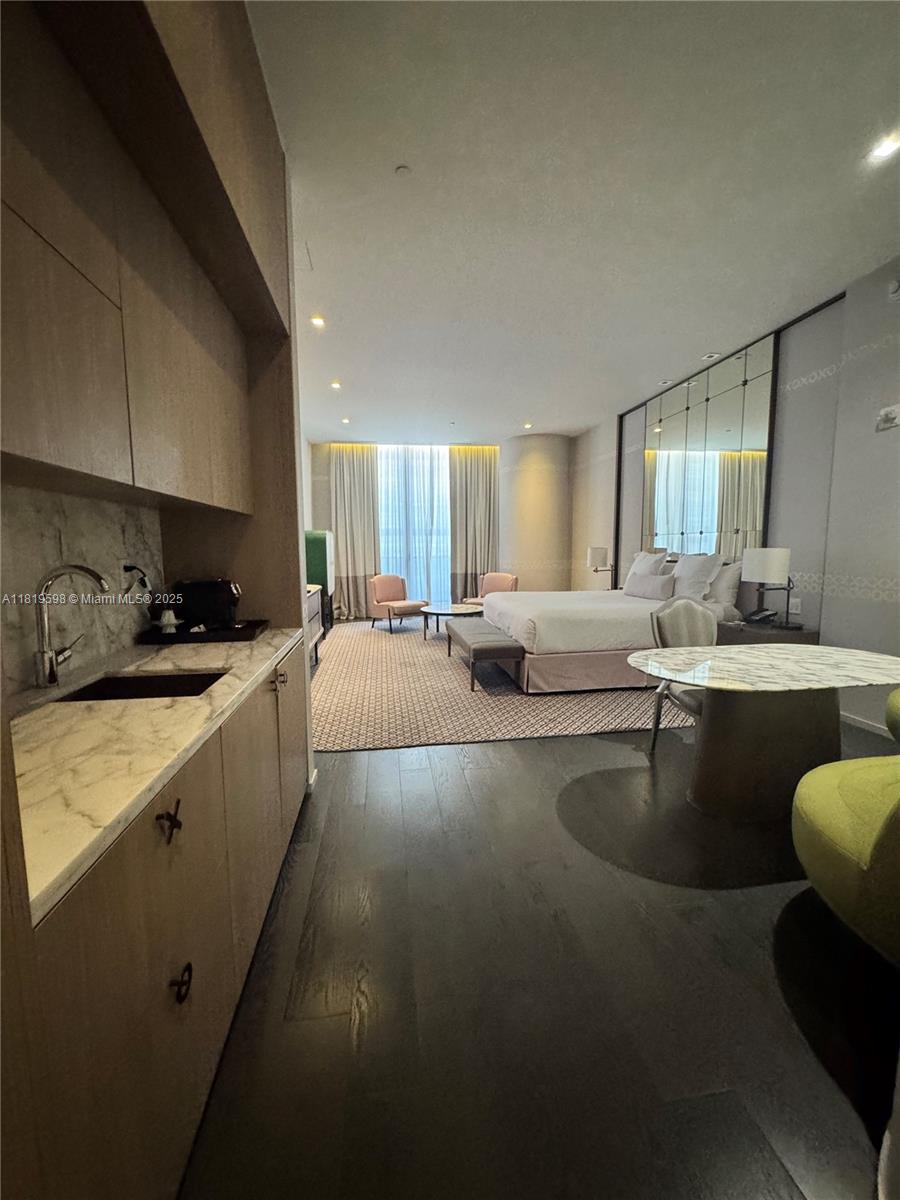 image Sls Lux70