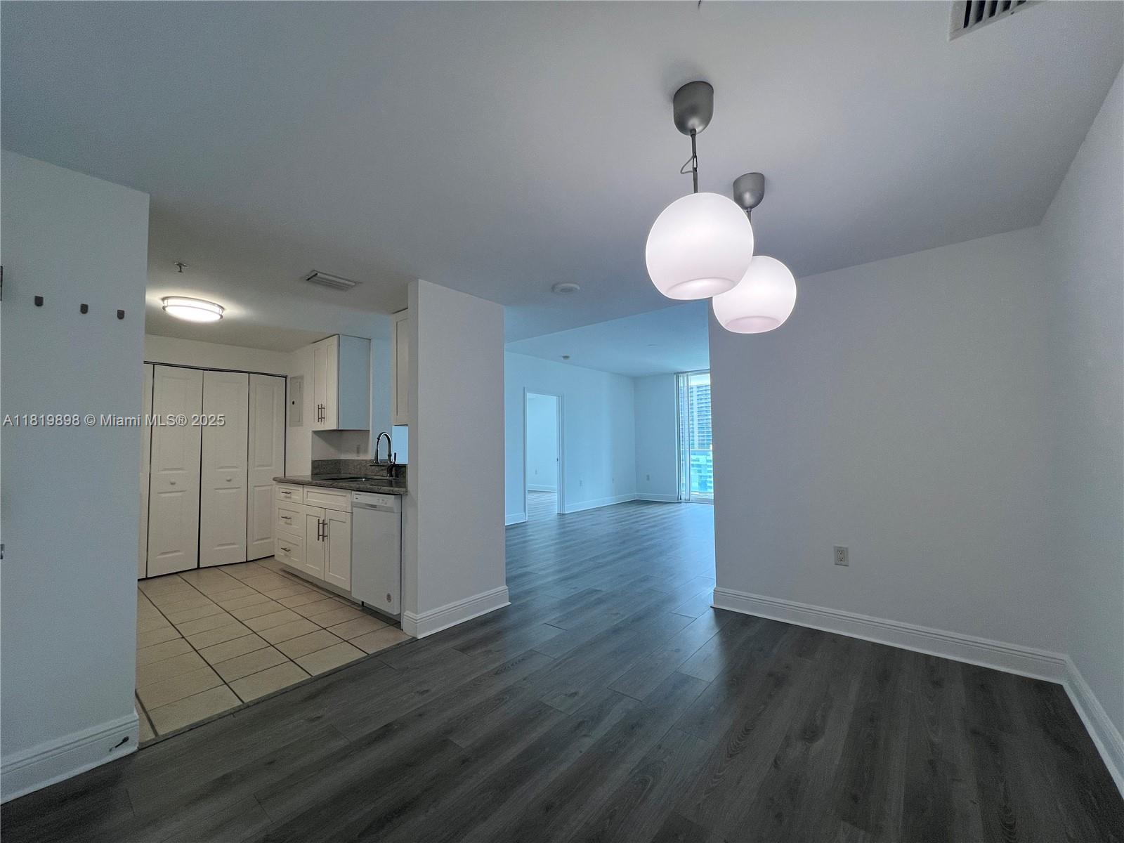 1250 S Miami Ave #2104,Miami, FL 33130
