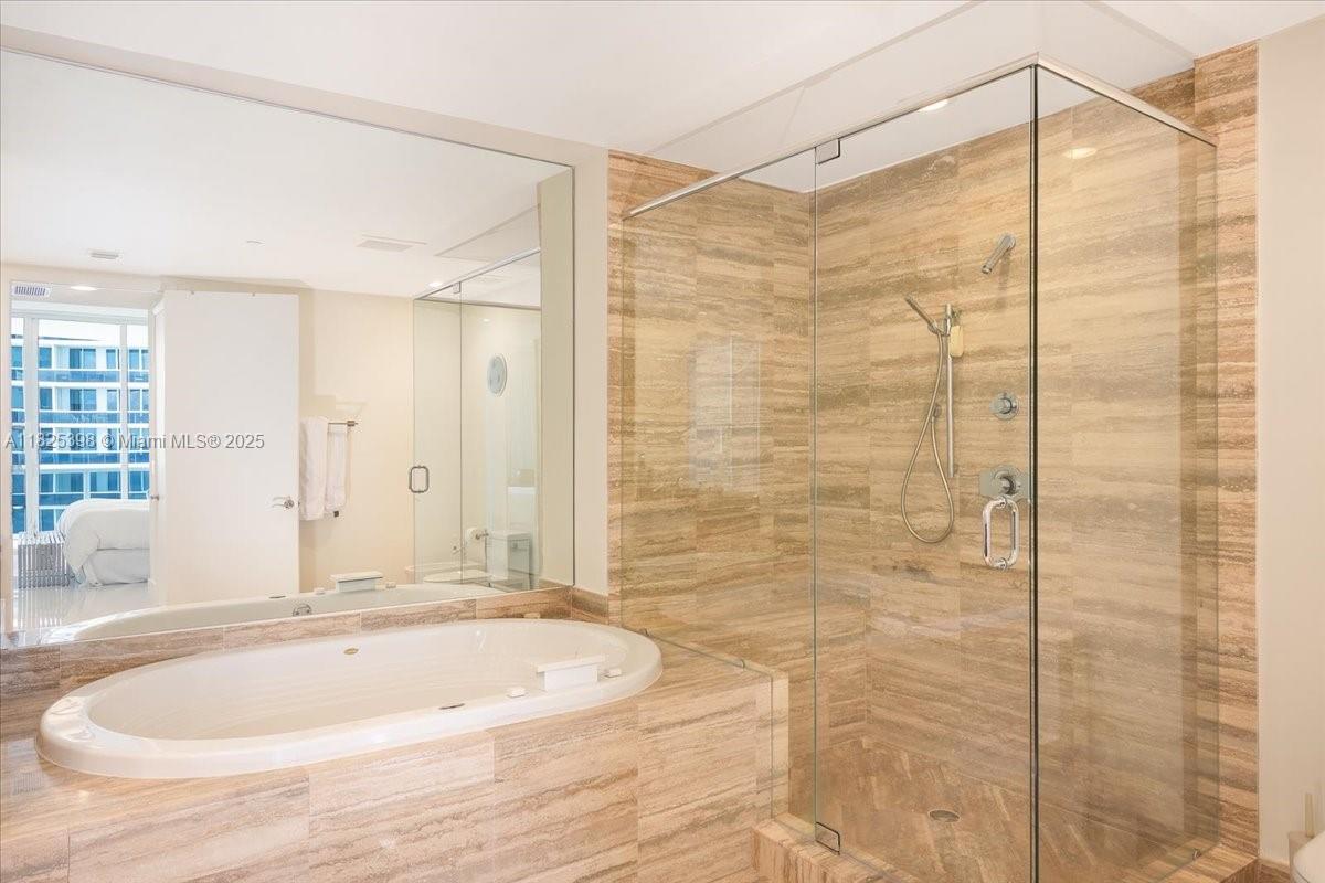 image Tdr Tower Iii Condo15