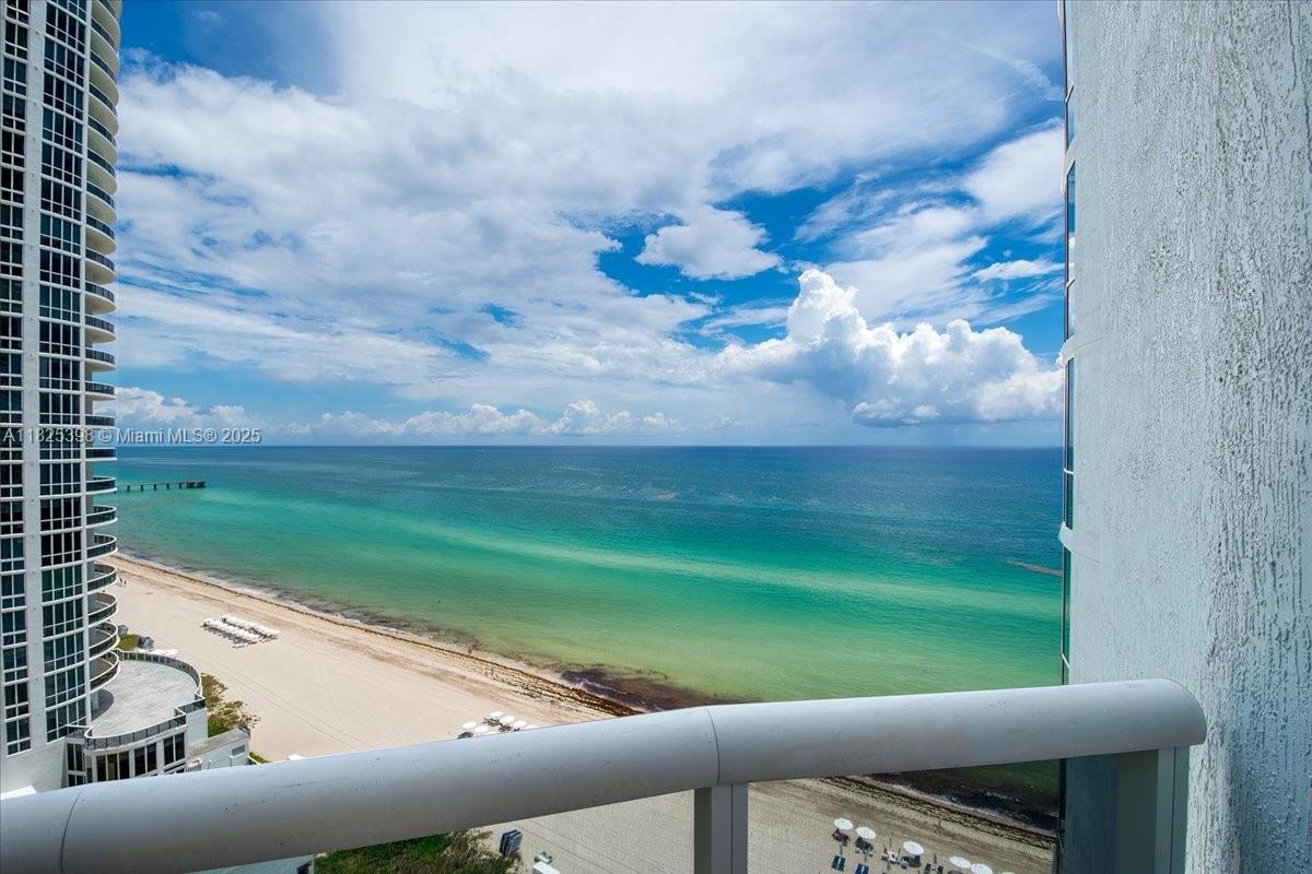 image Tdr Tower Iii Condo19