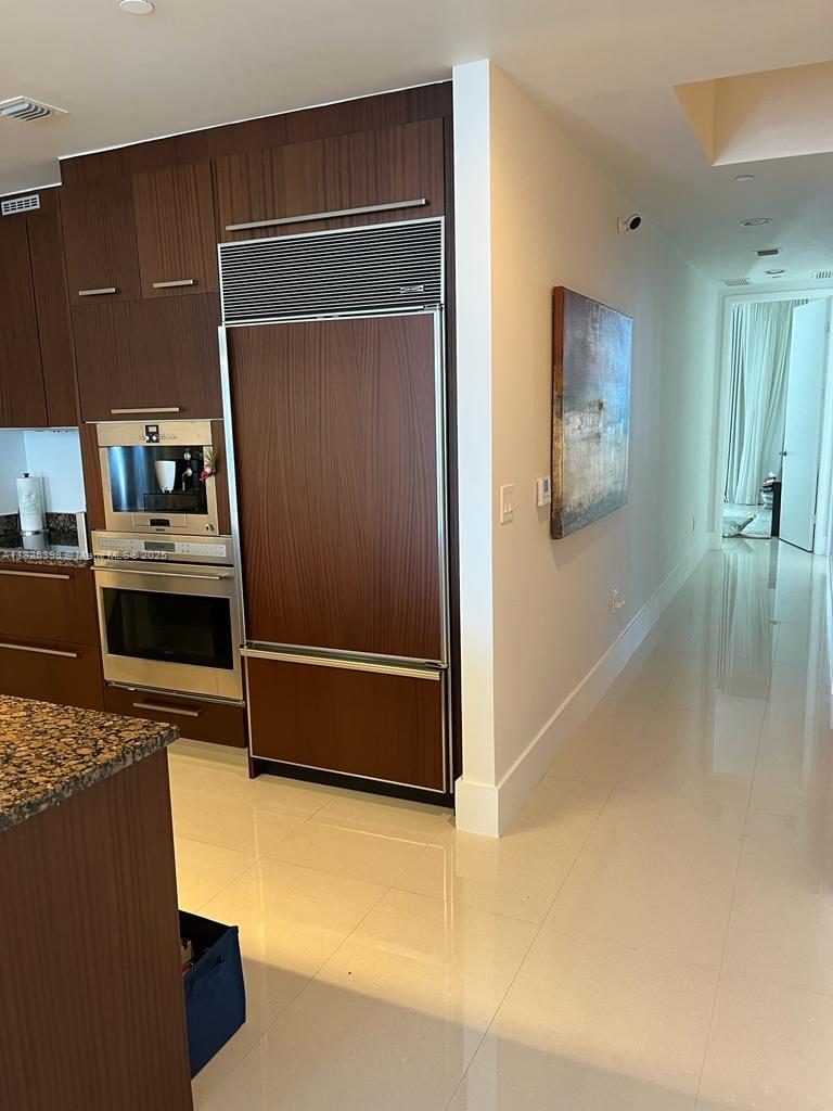 image Tdr Tower Iii Condo23