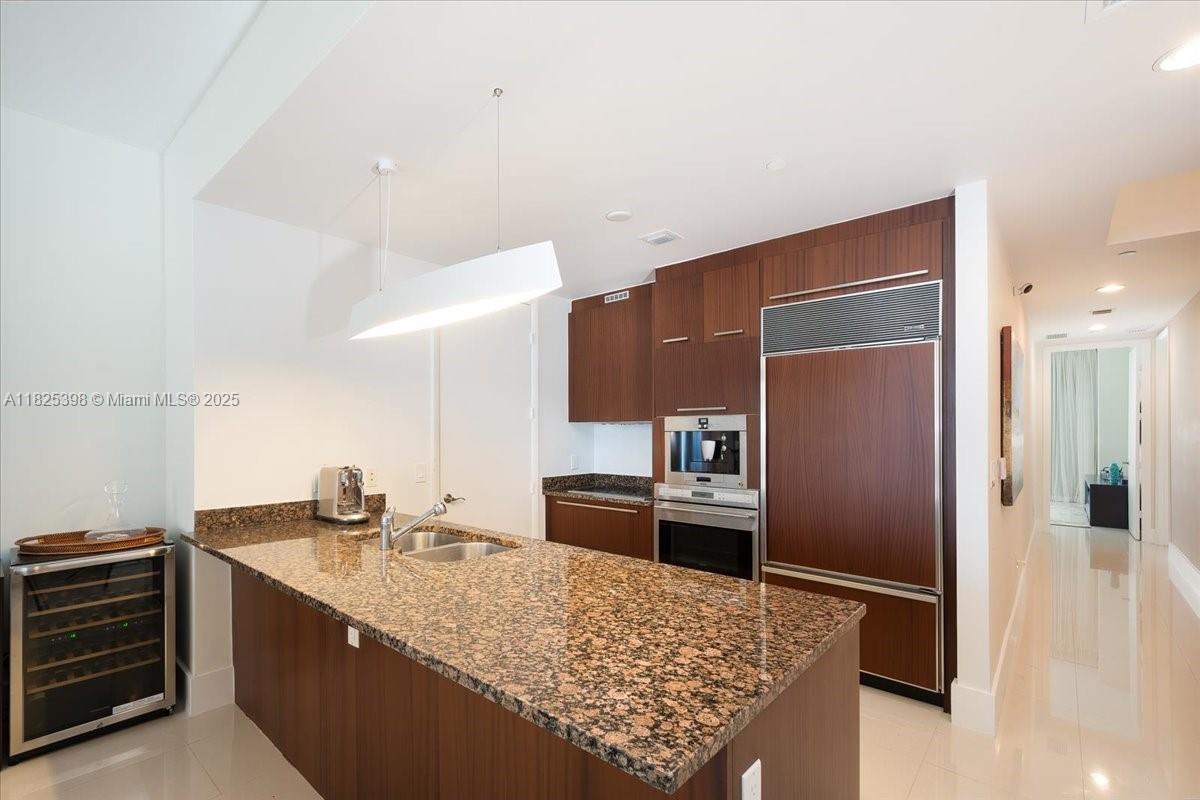 image Tdr Tower Iii Condo6