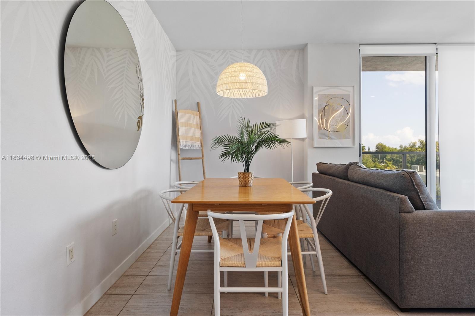 image Quadro Residences10