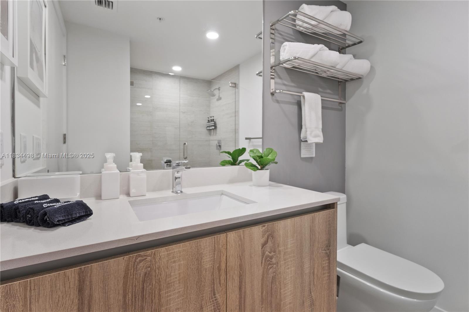image Quadro Residences17