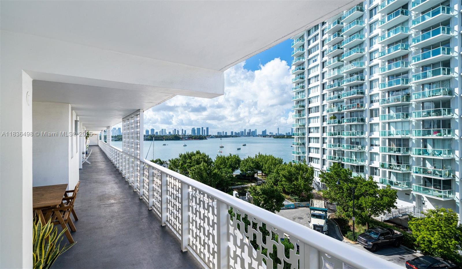 910 West Ave #0603