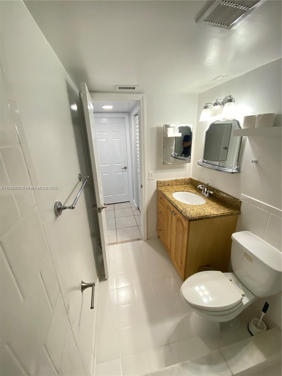 6900 N Kendall Dr #A102 Pinecrest, FL 33156