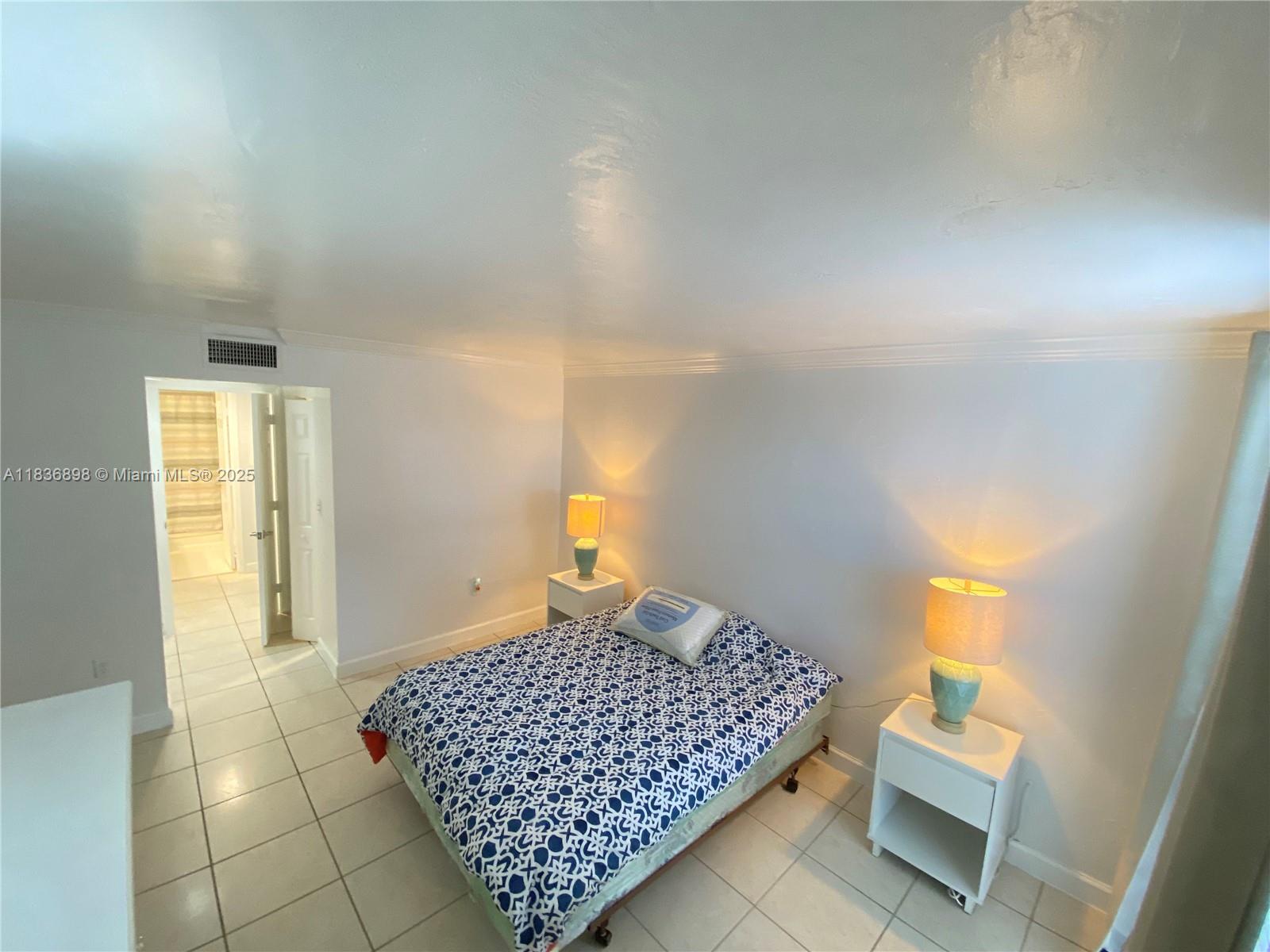 6900 N Kendall Dr #A102 Pinecrest, FL 33156