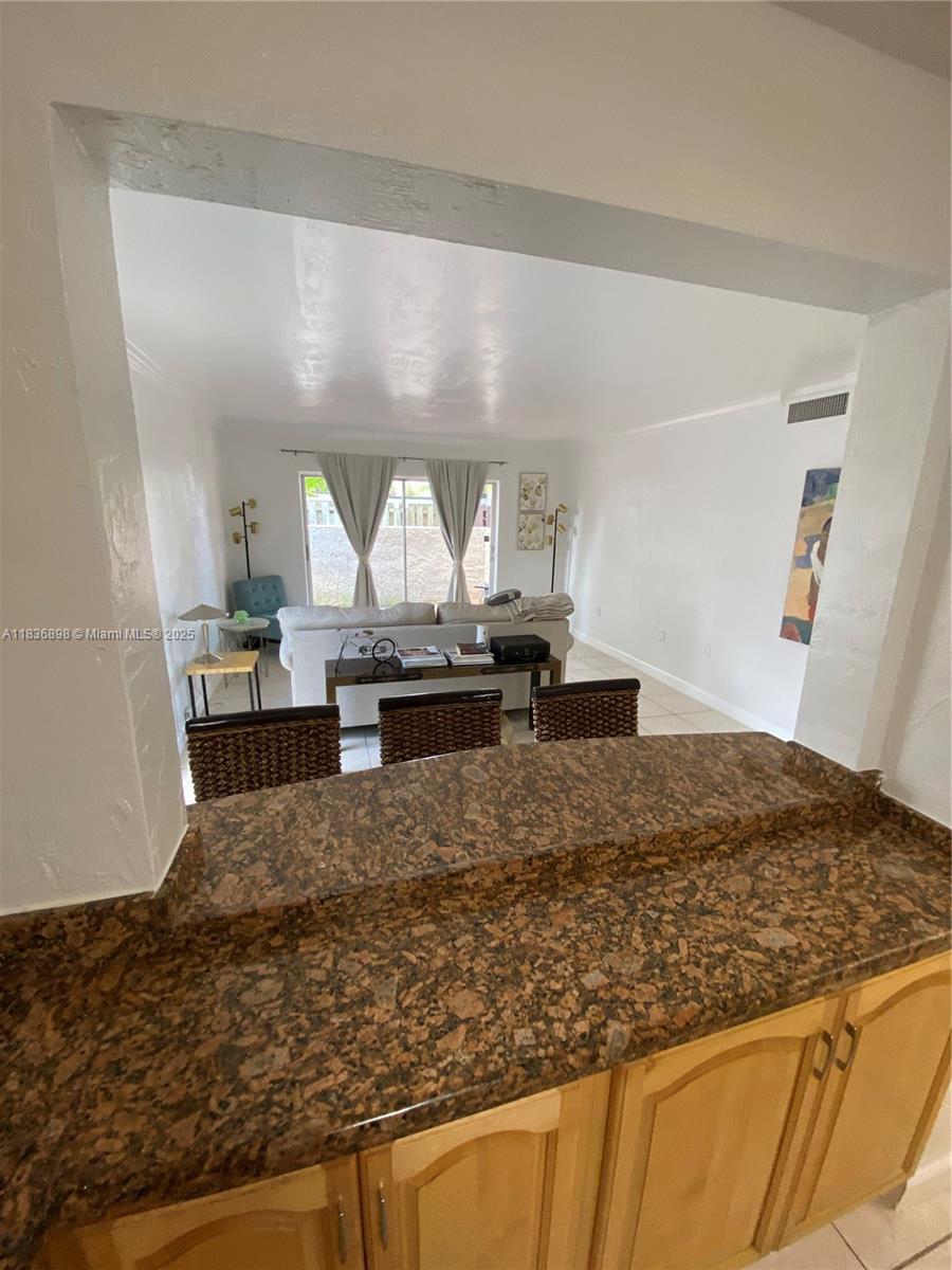 6900 N Kendall Dr #A102 Pinecrest, FL 33156