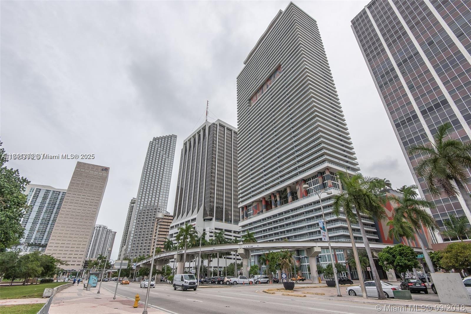50 Biscayne Blvd #5406