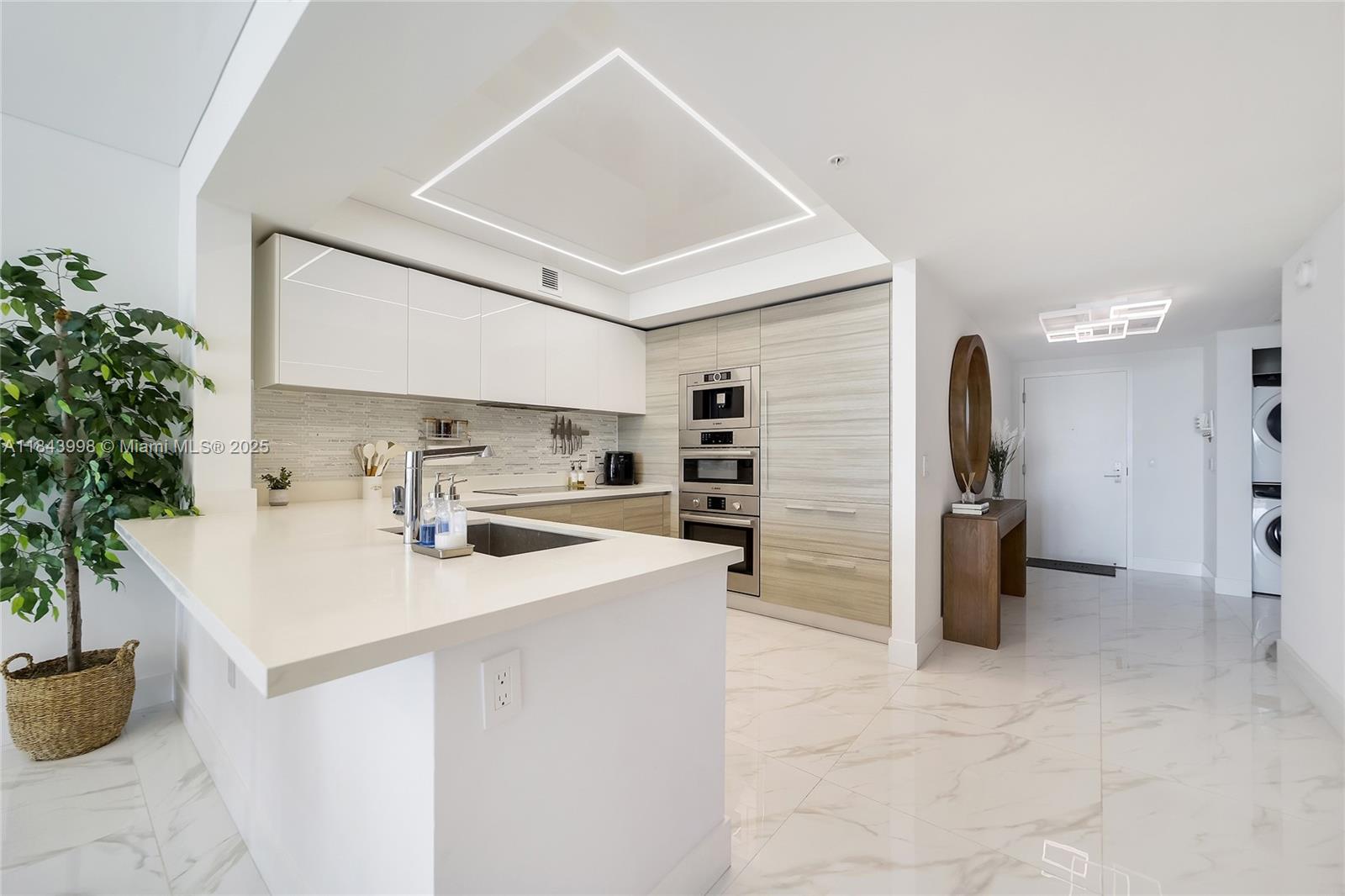 image Parque Towers Condo14