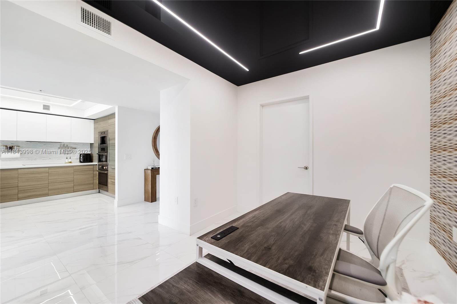 image Parque Towers Condo20